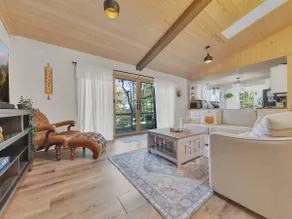SoLuna Cottage- Private Stay in Lakeside Community - Image 2