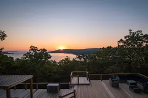 Tulip and Oak Cabin-New Listing! - Image 3