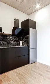 Arima Apartments, Apartment 3 - Image 3