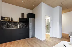 Arima Apartments, Apartment 3 - Image 2