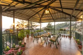 Private Sunset Lawn + Gazebo | 3BHK Family Cottage - Image 2