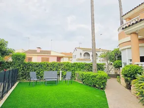 Villa by the Sea | 5CT | 5 Bathrooms | Private Pool - Image 5