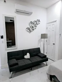 Romantic Suite - Image 3