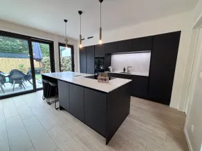 Luxury home in National Park with heated pool - Image 2