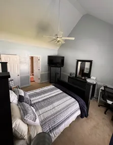 >The Pacific Airbnb< - Image 4
