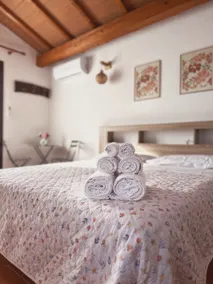 Casetta Rosa: relax between the sea and nature - Image 2