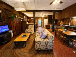 A Ohio River Studio | Wake Up to Incredible Views - Image 3