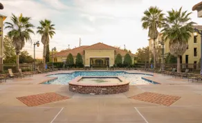 The Magnolia Escape Near LSU! POOL! GYM! Balcony! - Image 5
