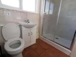 Hengar Manor Apartments - Image 5