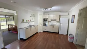Comfy granny flat on 5 acre property - Image 5