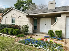 The Royal Oaks Houston Hideaway - Image 4