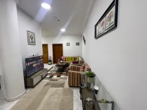8 | 2BR | Chic Apartment | Al Hamra - Image 5
