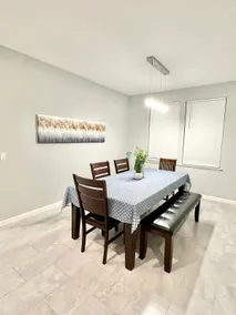 Relocation Specialists Cozy Home - Image 4