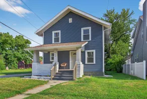 Cozy 4BD - Backyard Retreat - 3mins to Notre Dame - Image 2