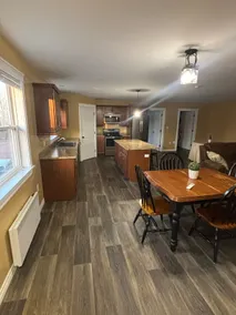 The Oak Tree Apartment - Image 5