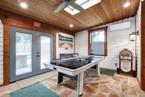 Ultimate Retreat Game Room Fire Pit BBQ Office - Image 5