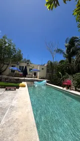 4 Private Rooms and Bathrooms, Big Pool & Parking - Image 2