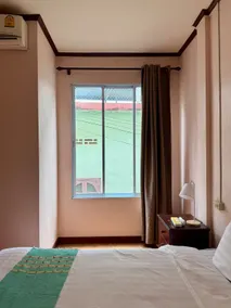 Peaceful Comfy 2BR Town House - Vientiane Vibes - Image 2