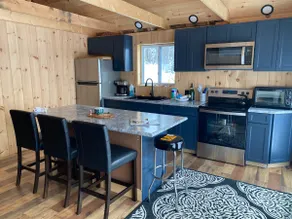 Mountain View Motorsports Lodge - Image 3