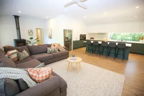 Mystic Mountain Lodge - Image 2
