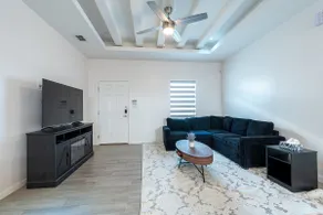 3 Bedroom/2 bath apt .4 - Image 3