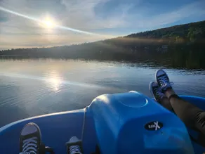 Hot tub & private lakefront | Chalet near Rimouski - Image 4