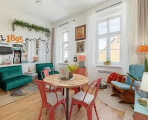Casa 1895 • Charming Boutique Apartment with Soul - Image 2