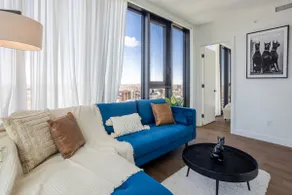 The Azure Rise | 2B1B Condo in Downtown MTL - Image 4