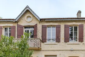 Break in Blaye apartment - Image 2