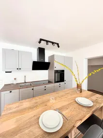 103 m² apartment with conservatory & island kitchen - Image 5
