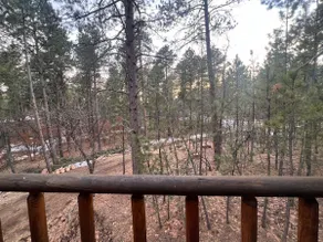 Private Cabin~Spacious Acreage~Getaway~Vacation - Image 3