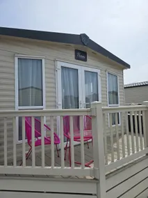 Cabin By The Sea - Image 4