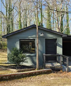 Guest Cottage with Private Drive - Image 2