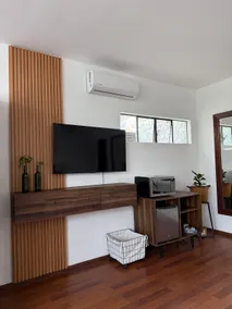 Independent executive accommodation - Image 4