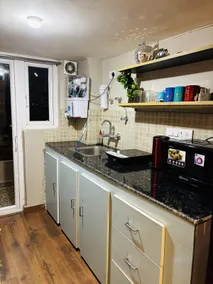 Cub’s Cabin by Blessings | Duplex | Near Ganges - Image 4