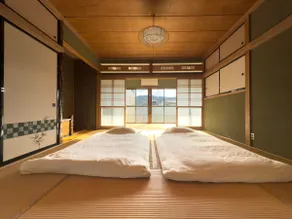 Family Stay｜10Pax · Projector · Kitchen · Laundry - Image 4
