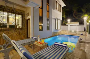 The Luxe Haven: 2-BHK Villa with Pool & Balcony - Image 3