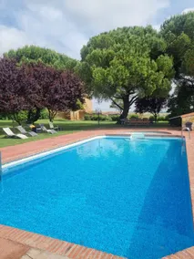 Large Luxury Chalet With Pool - Image 5