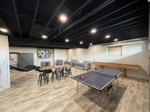 Family Lodge- Indoor Pickleball, Rec Room, FirePit - Image 3