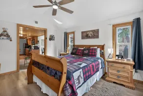 Charming Cabin on Dream Property - Image 3