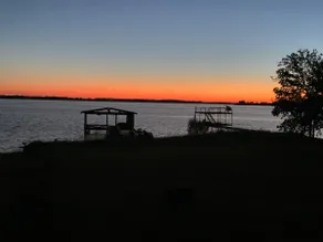 Sunrise Cottage on Lake RC - Image 2