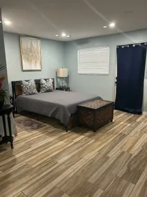 Downtown Naples Oasis – 5 Mins to the Beach! - Image 2
