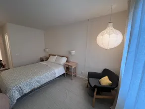 Walkable Downtown Apt - Disneyland, Pool All Year - Image 2