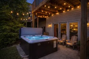 *Lake Views! Hot Tub! Walk to Lake Rentals & Eats* - Image 2