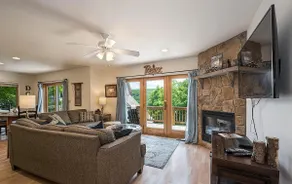 *Lake Views! Hot Tub! Walk to Lake Rentals & Eats* - Image 3