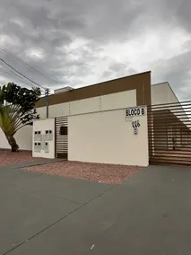 Full apartment with garage - Image 2