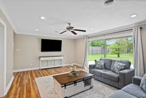 Holly St Hideaway - 3 minutes from Casinos & Golf - Image 5