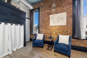 Loft 104 - Image 4