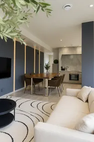 3 KING Beds • Free Parking • Stylish Urban Getaway - Image 2