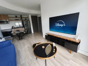 Quiet Condo / Downtown / Parking/Steps to La Revu - Image 3
